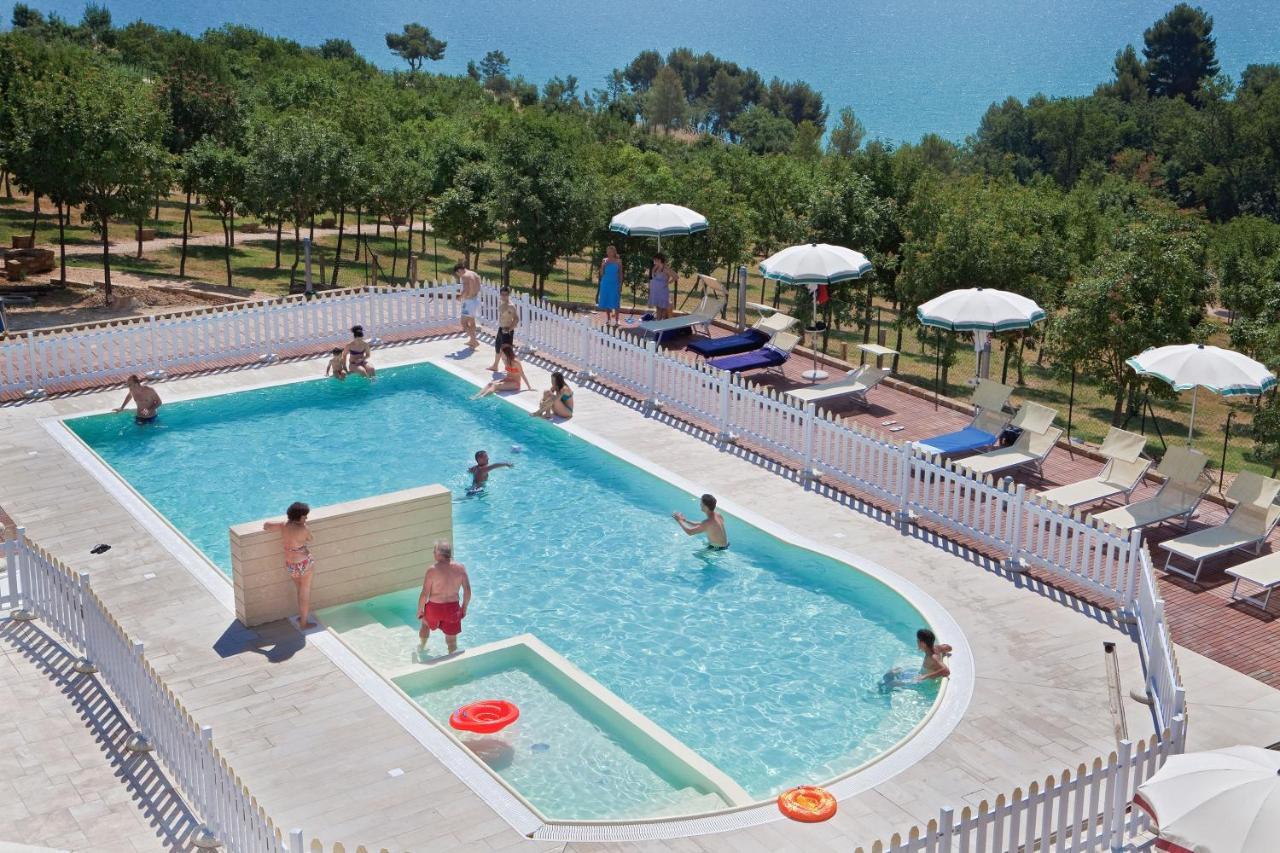 Villa Contea Dei Ciliegi à Pedaso Extérieur photo